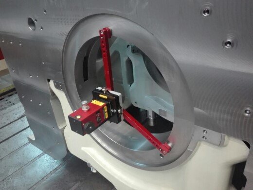 Easy-Laser in azione su un foro di grande diametro